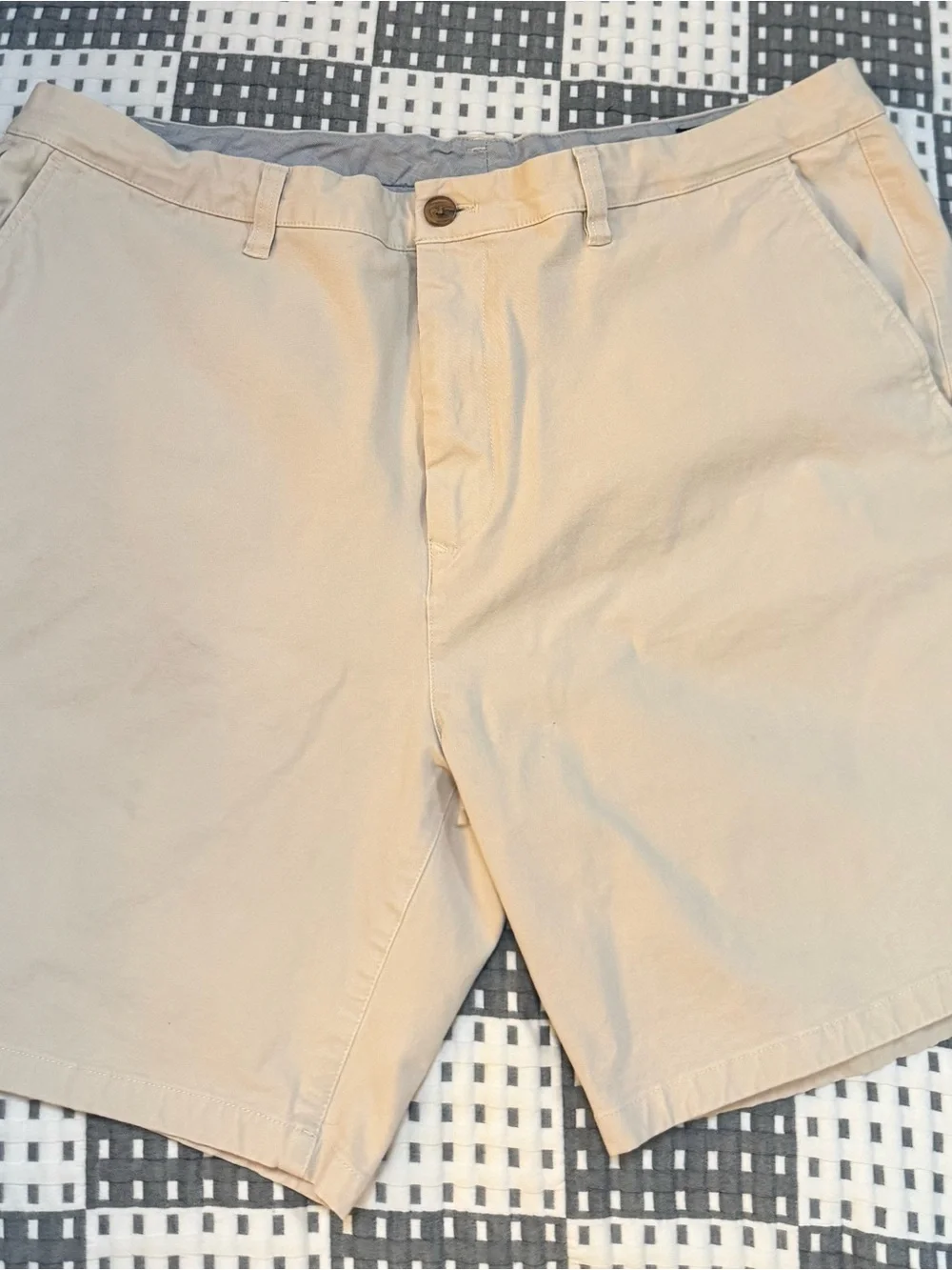 Bonobos Men’s Slim 7” Chino Shorts Size 40 Khaki Tan Casual Shorts